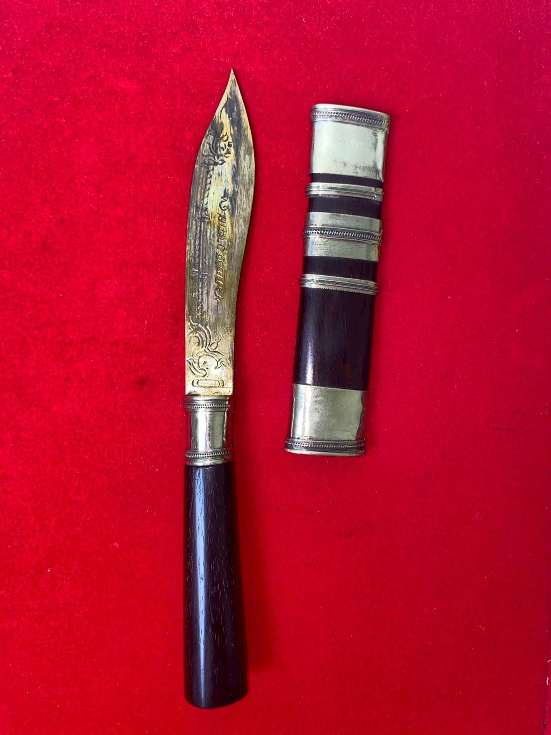 มีดหมอหลวงพ่อพัฒน์ วัดห้วยด้วน รุ่นทหารอากาศ ขนาด ๕ นิ้ว