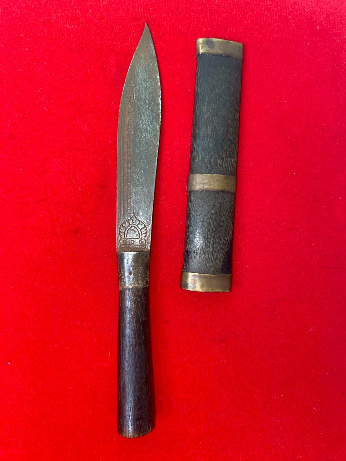 มีดหมอหลวงพ่อเดิม วัดหนองโพ ขนาด ๕ นิ้ว