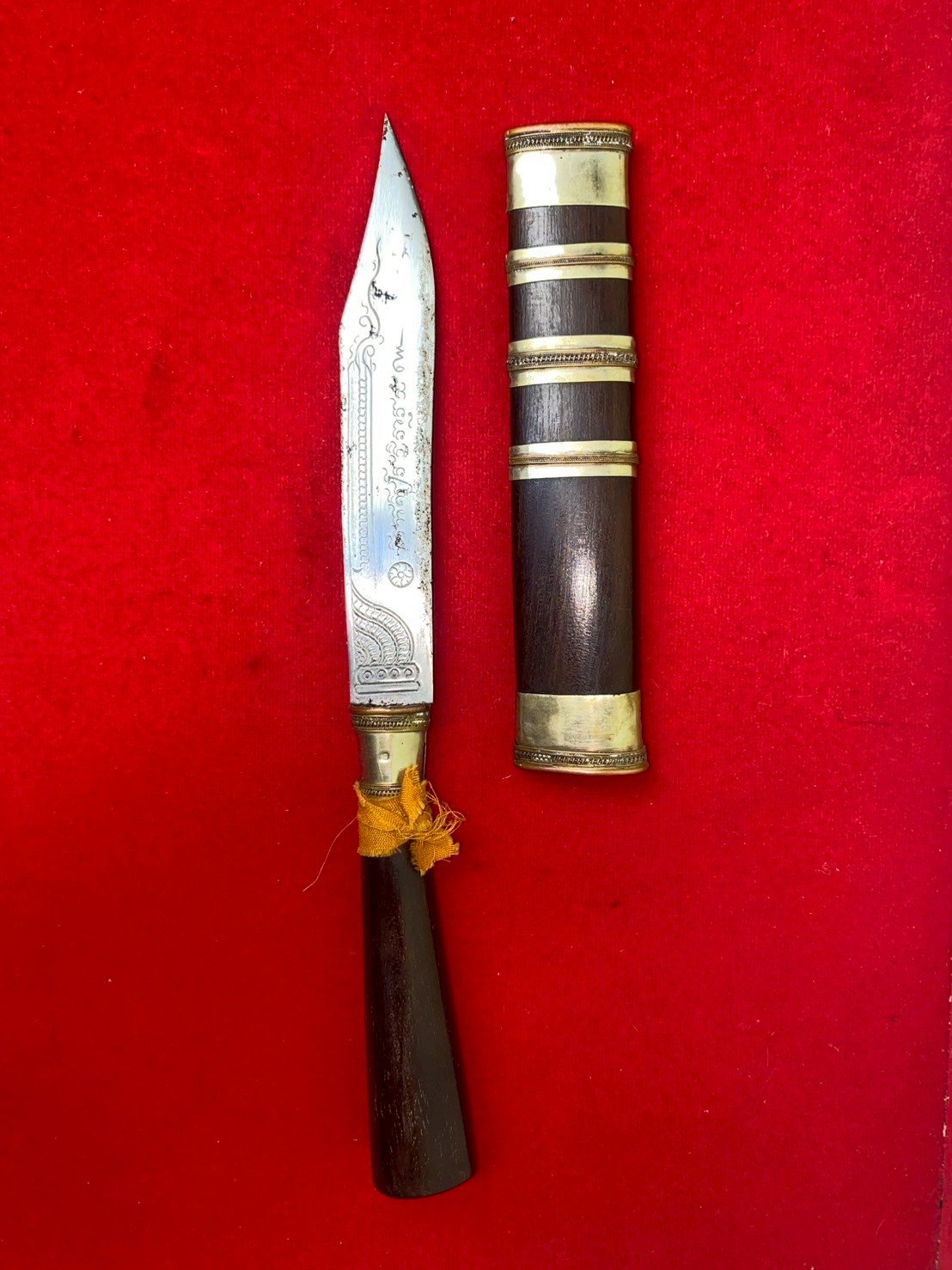 มีดหมอหลวงพ่อเปลื้อง วัดพังดาน ขนาด ๕ นิ้ว