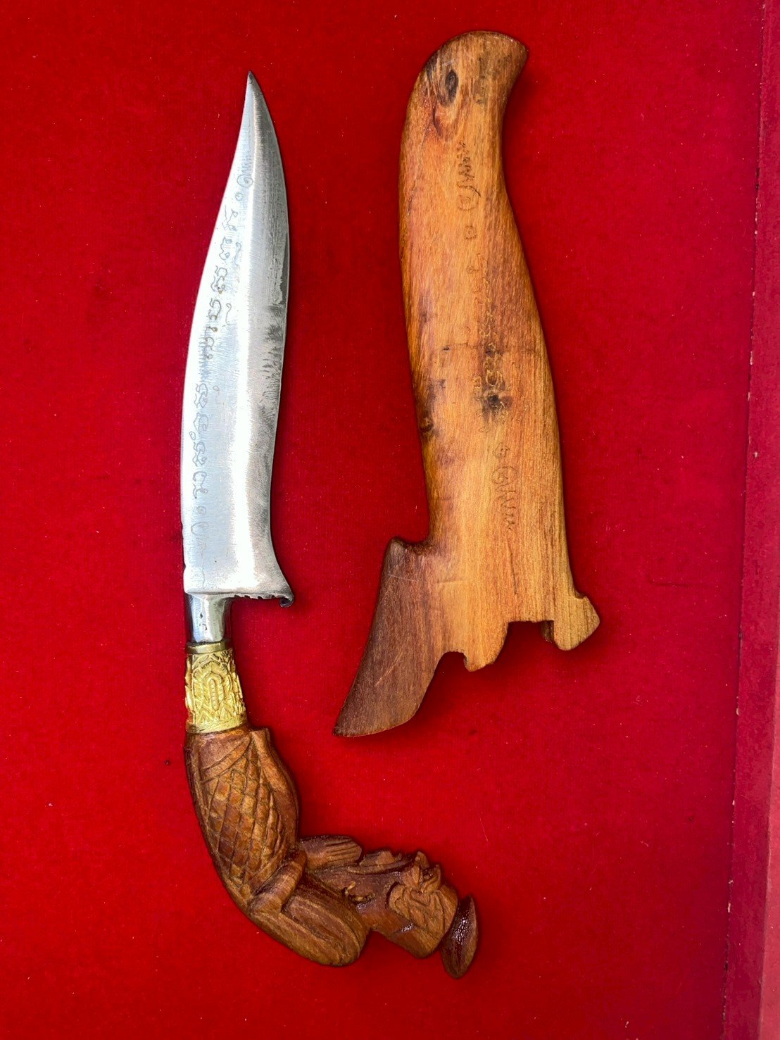 มีดหมอพระครูกาชาด วัดประดู่หอม จ.พัทลุง ขนาด ๖ นิ้ว