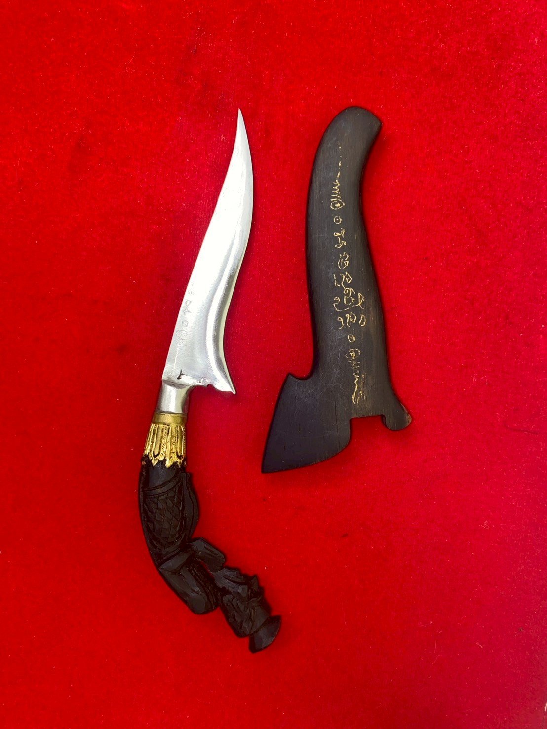 มีดหมอพระครูกาชาด วัดประดู่หอม จ.พัทลุง ขนาด ๓.๕ นิ้ว