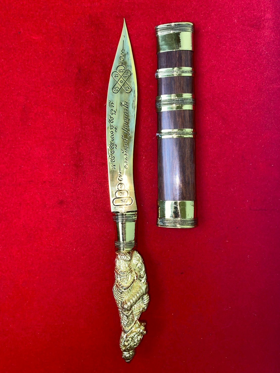 มีดหมอหลวงพ่อพัฒน์ วัดห้วยด้วน รุ่นเทพศาสตรา รายการที่๑๒ ขนาดใบมีด ๕ นิ้ว