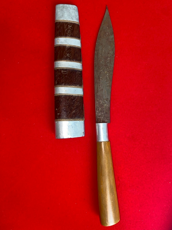 มีดหมอหลวงพ่อบุญมี วัดเขาสมอคอน