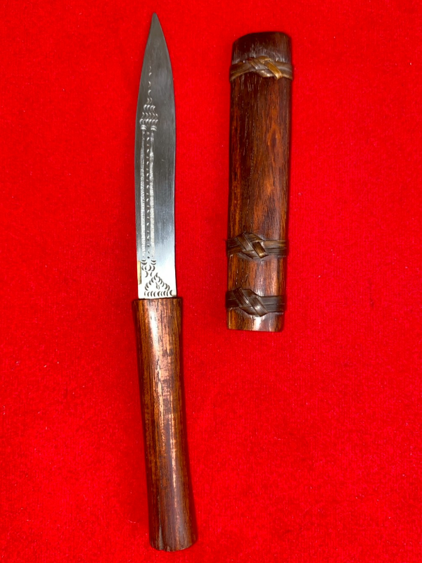 มีดหมอหลวงพ่อรุ่ง วัดหนองสีนวล