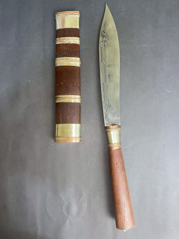 มีดหมอหลวงพ่อพัฒน์ วัดห้วยด้วน