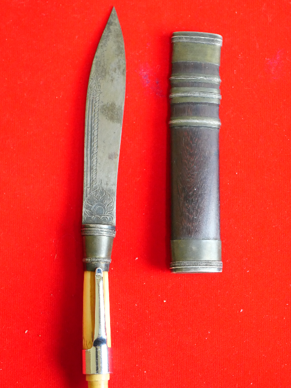 มีดหมอหลวงพ่อกัน วัดเขาแก้ว