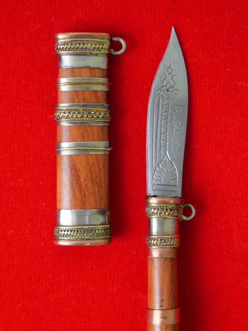 มีดหมอหลวงพ่อพัฒน์ วัดห้วยด้วน