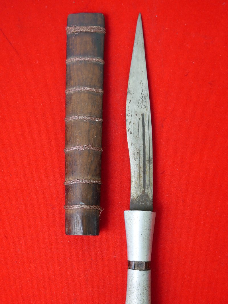 มีดหมอหลวงพ่อรุ่ง วัดหนองสีนวล