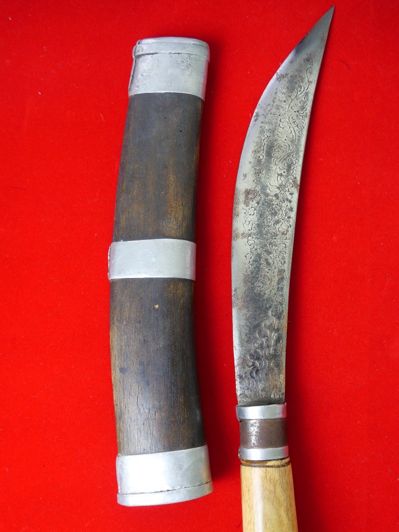 มีดหมอหลวงพ่อรุ่ง วัดหนองสีนวล