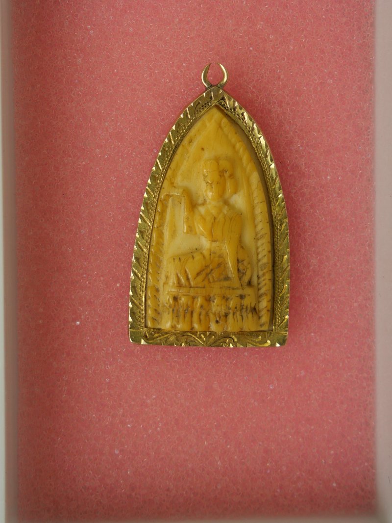 นางกวักหลวงพ่อกัน วัดเขาแก้ว