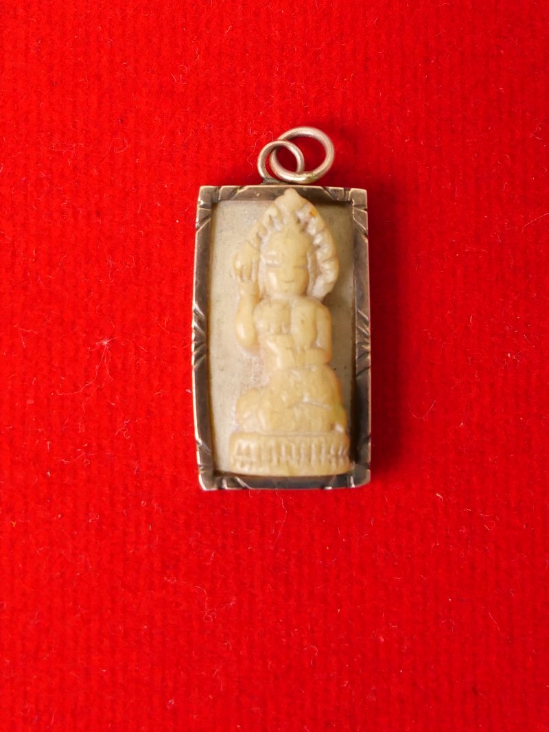 แม่นางกวักหลวงพ่อกัน วัดเขาแก้ว