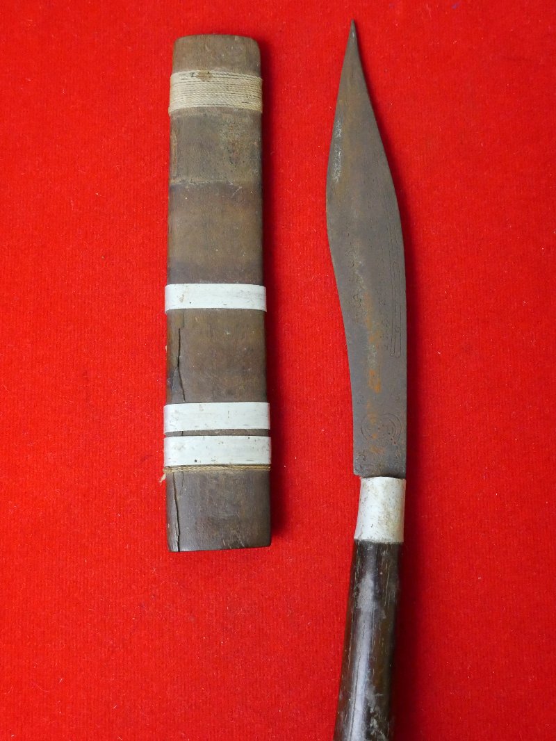 มีดหมอหลวงพ่อบุญมี วัดเขาสมอคอน