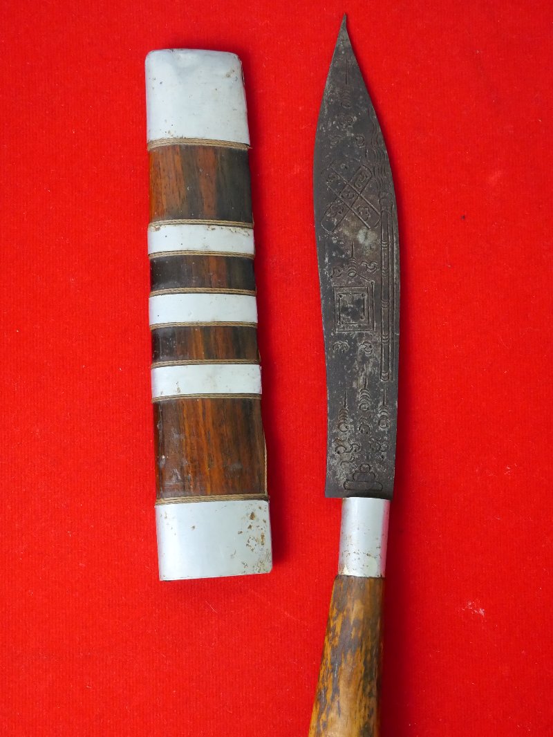 มีดหมอหลวงพ่อบุญมี วัดเขาสมอคอน